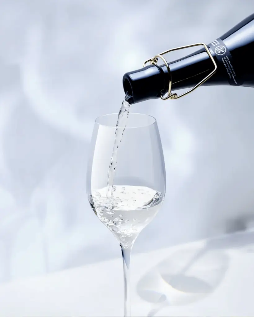 Sake Hundred 12 Byakko Still.png.webp