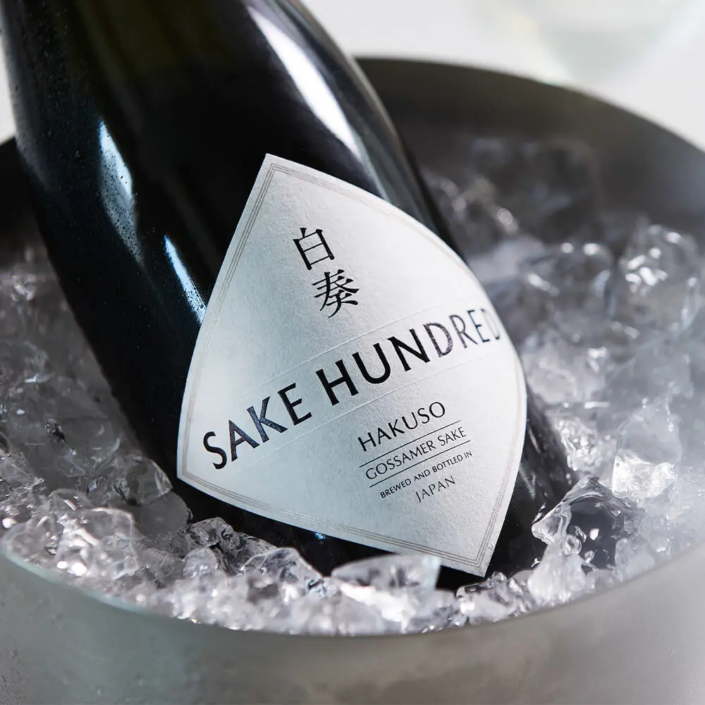 Sake_Hundred_Hakuso_Main_Bottle01_Square.webp